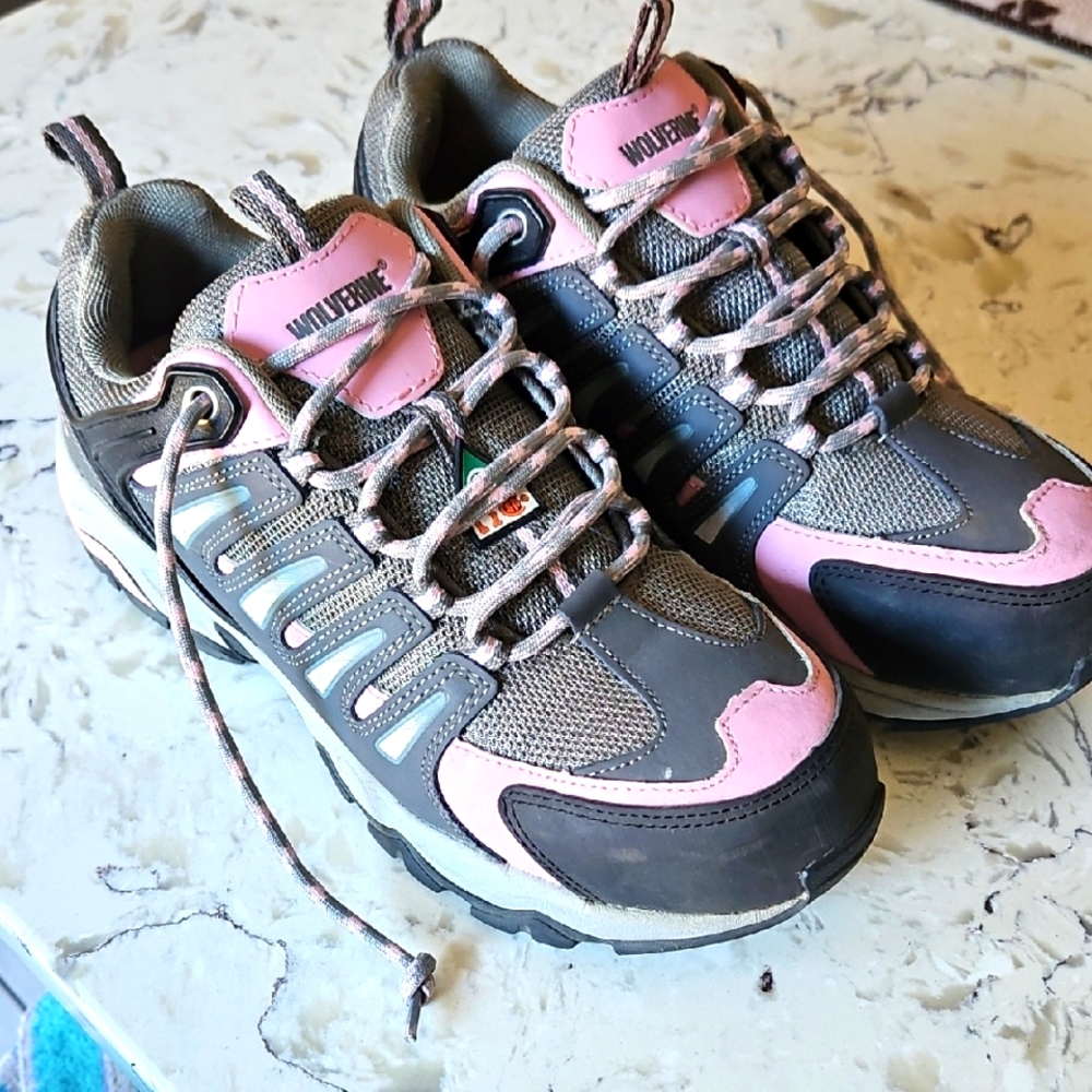 Sz 8 Wolverine Gazelle STSP Pink Gray Safety Work Hiking Boots Shoe Athletic
